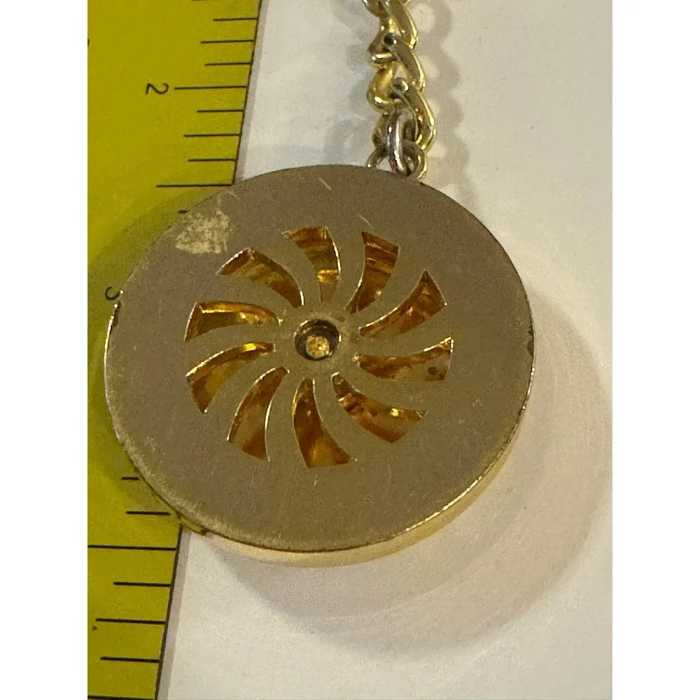 Mexico Souvenir Keychain Gold Tone Spinning Sombrero Flag Medallion Rhinestone